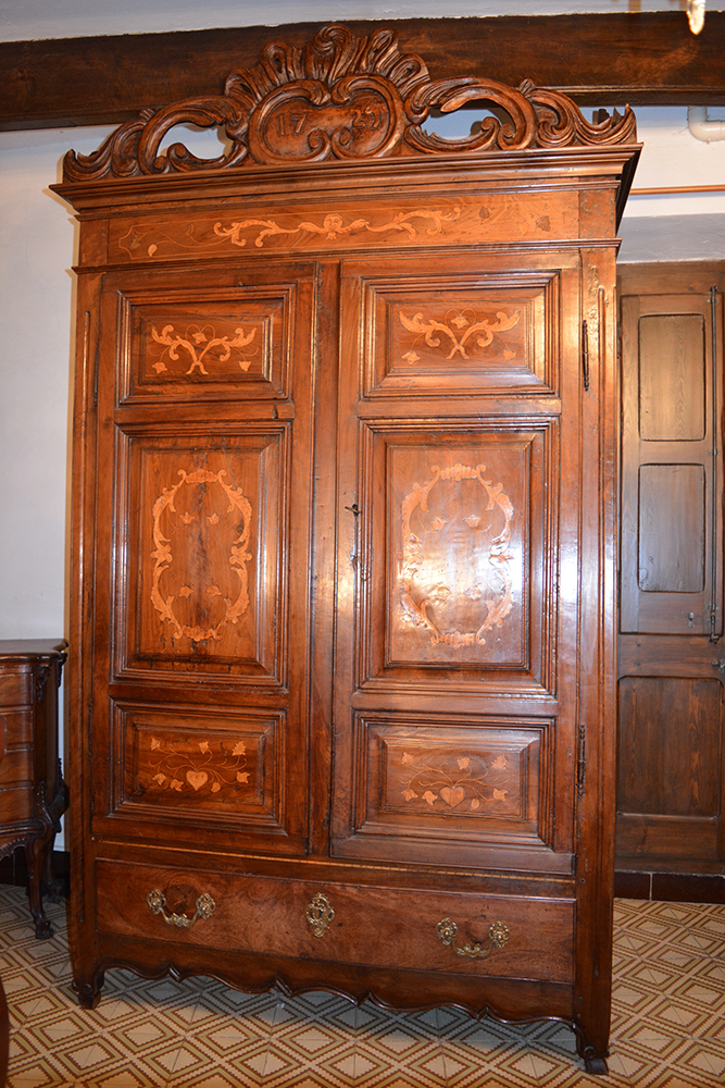 Fabricación remate armario